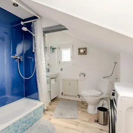 Appartement Schoene Gemuetliche Unter Dem Dach